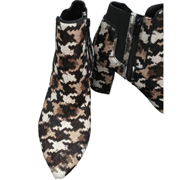 Preston & York Calf Hair Puzzle Print Leather Heeled Chelsea Boots Women Sz 6.5 - Picture 8 of 11